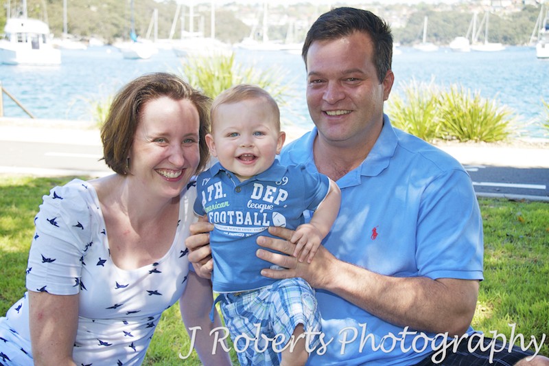 Family portrait of parents with little boy - family portrait photography sydney